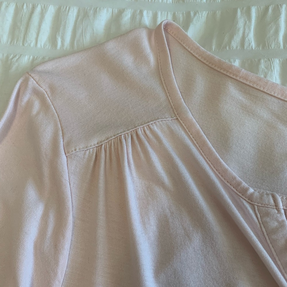 Old Navy Lightweight Relaxed Fit Henley - Picture 9 of 16